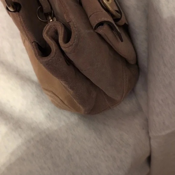 Coach Tan Leather Shoulder Bag - Picture 4 of 8